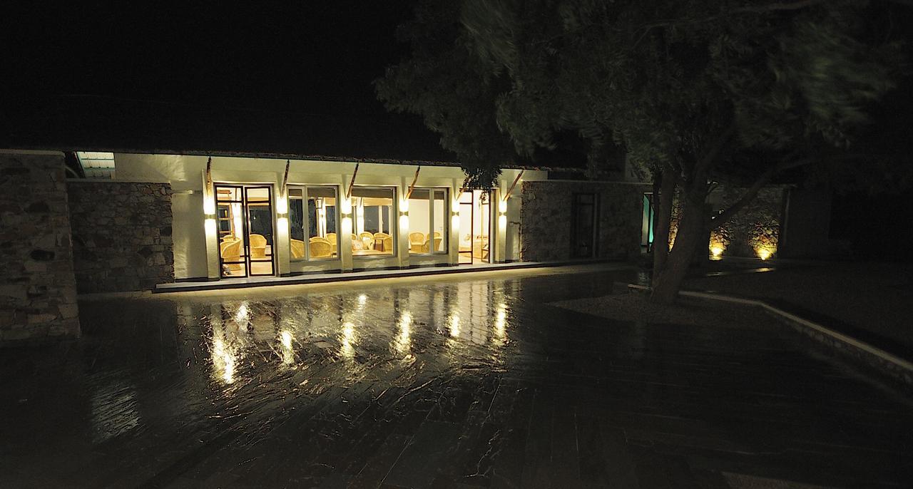 Trees N Tigers Luxury Wildlife Lodge Akbarpur  Esterno foto