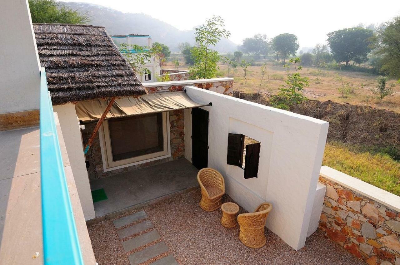 Trees N Tigers Luxury Wildlife Lodge Akbarpur  Esterno foto